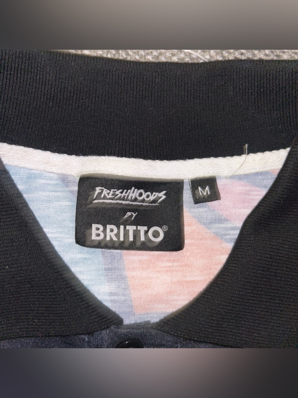 Rare Romero Britto Multicoloured teddy bear all over print Art polo shirt Medium - Picture 5 of 5